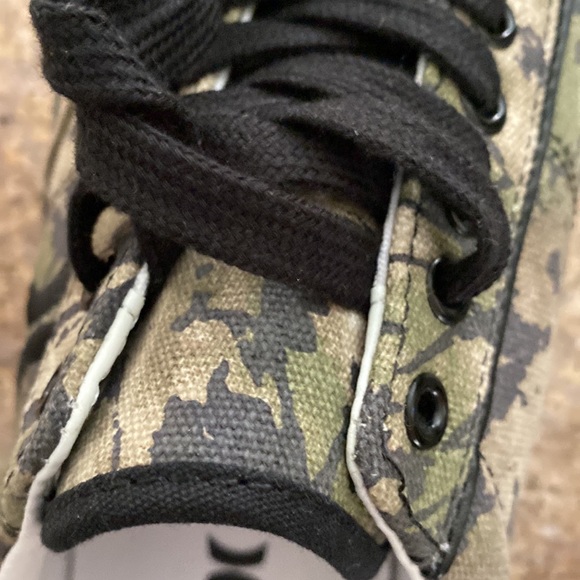 NWT Hurley Kayo Lace Up Sneakers Shoe Camo and Black Men’s 10.5 M - Picture 12 of 15